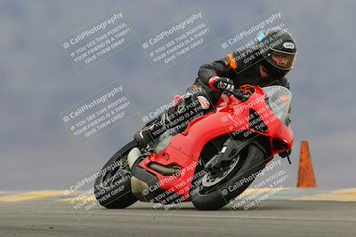 media/Jan-15-2023-SoCal Trackdays (Sun) [[c1237a034a]]/Turn 9 (2pm)/